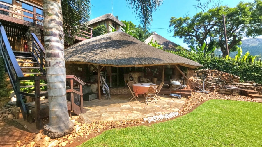 3 Bedroom Property for Sale in Kosmos North West